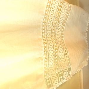 White lightweight scarf